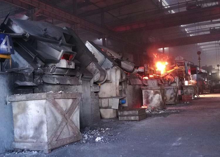 如何提高酸性中頻爐爐襯壽命？